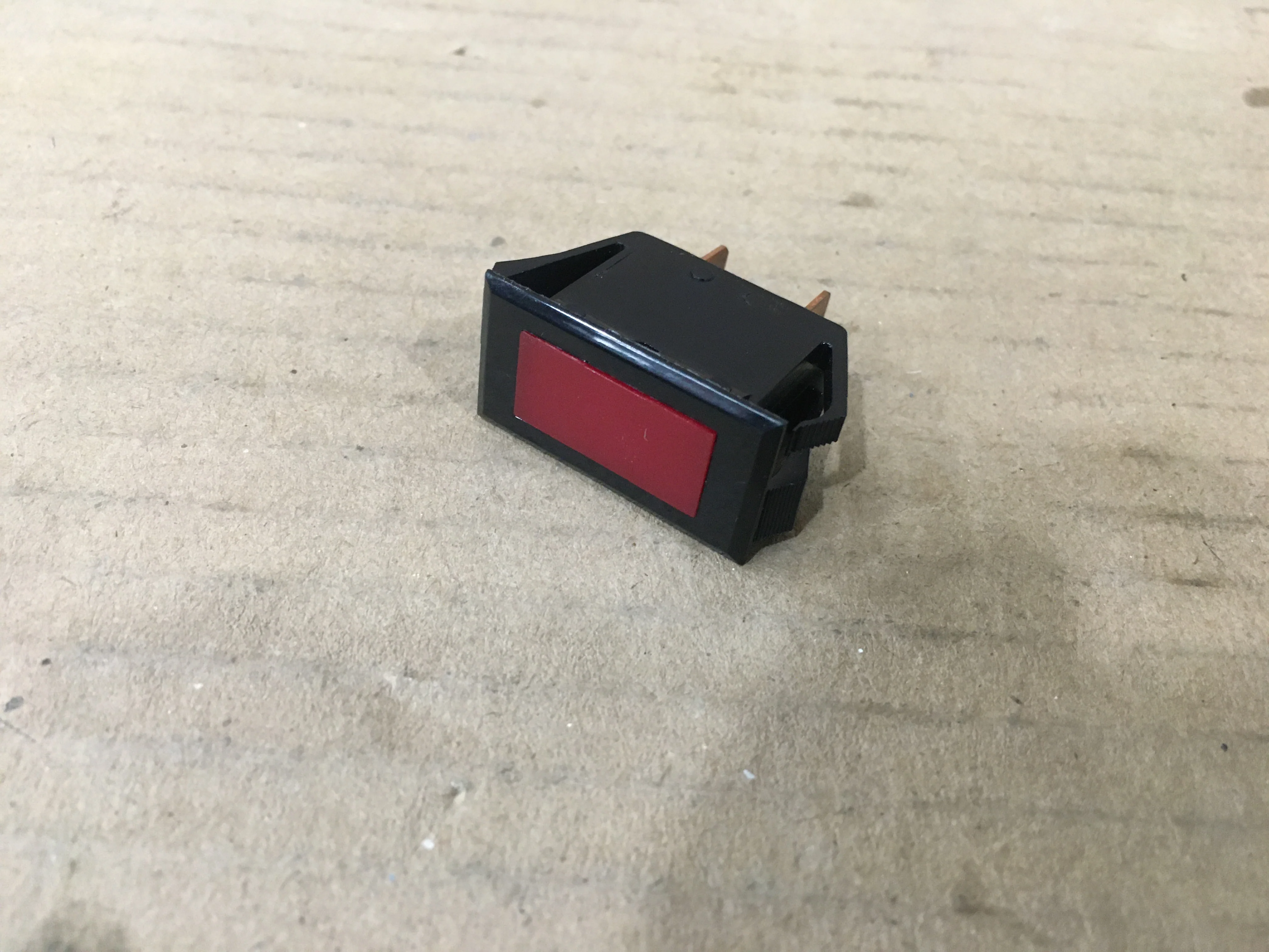 RED INDICATOR LIGHT 125 VOLT