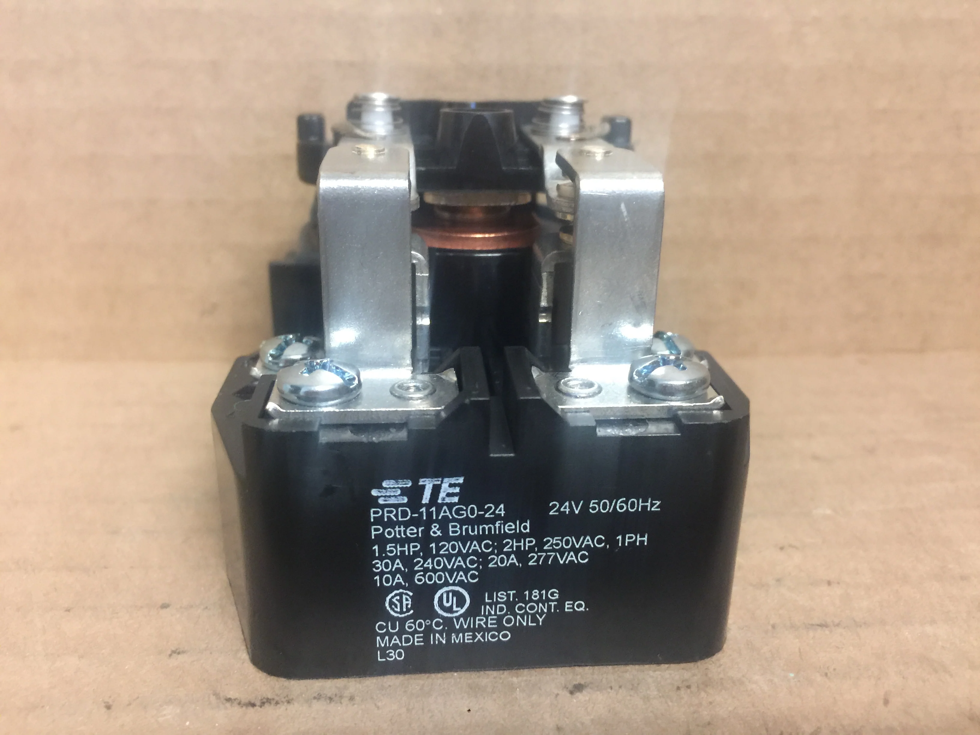 Relay; Control-Power, DPDT, 24V, 50/60Hz