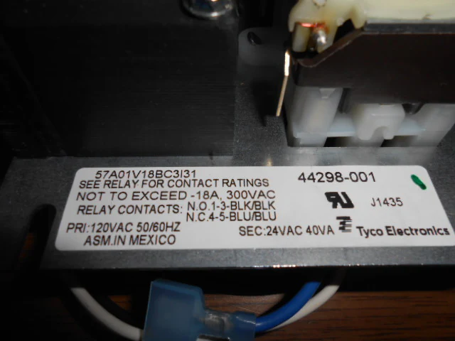 Relay Transformer; Primary: 120V, 50/60Hz, Secondary: 24V - Image 2