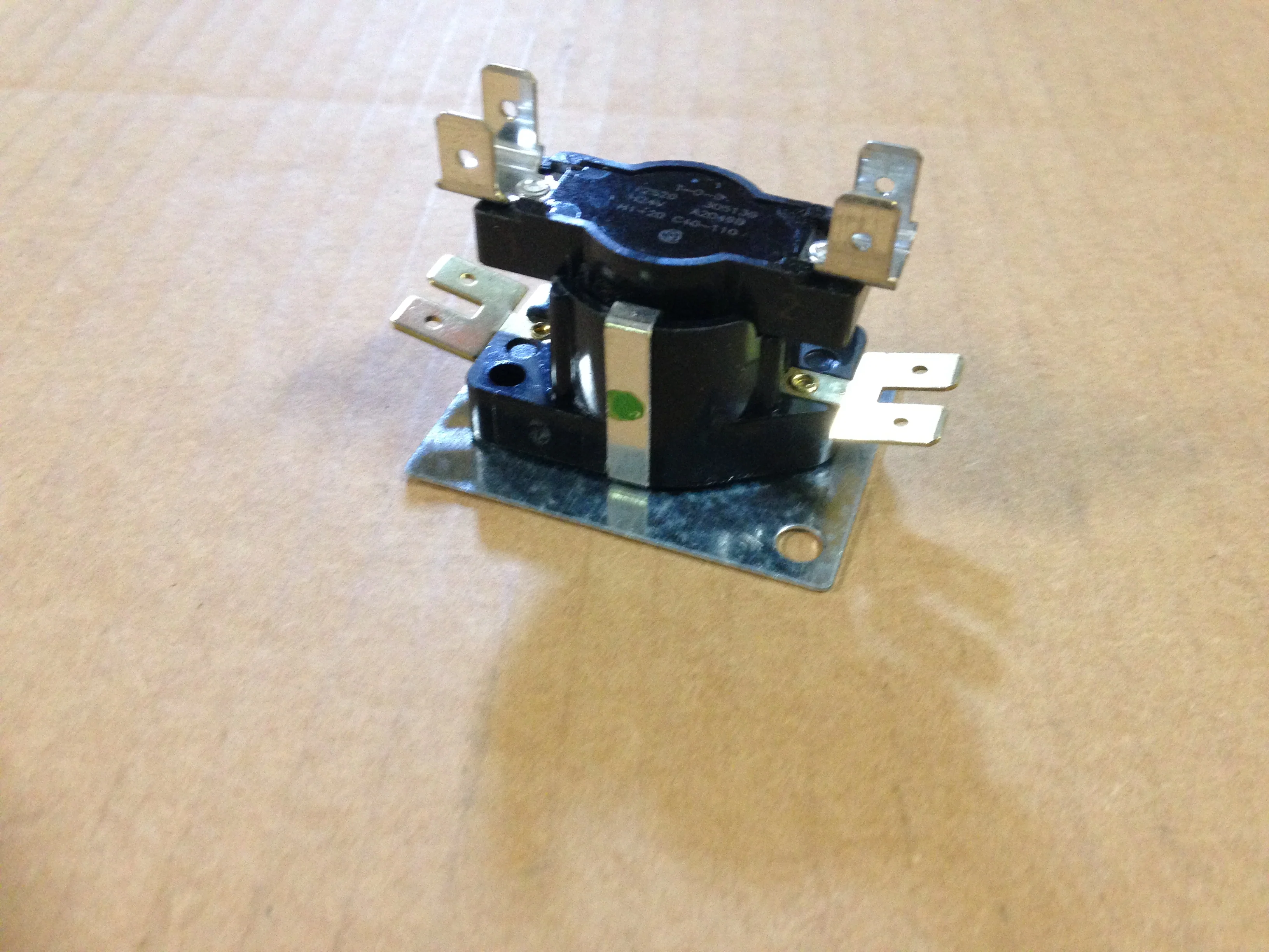 Relay Type 12S0 Style 305005, 24V - Image 2