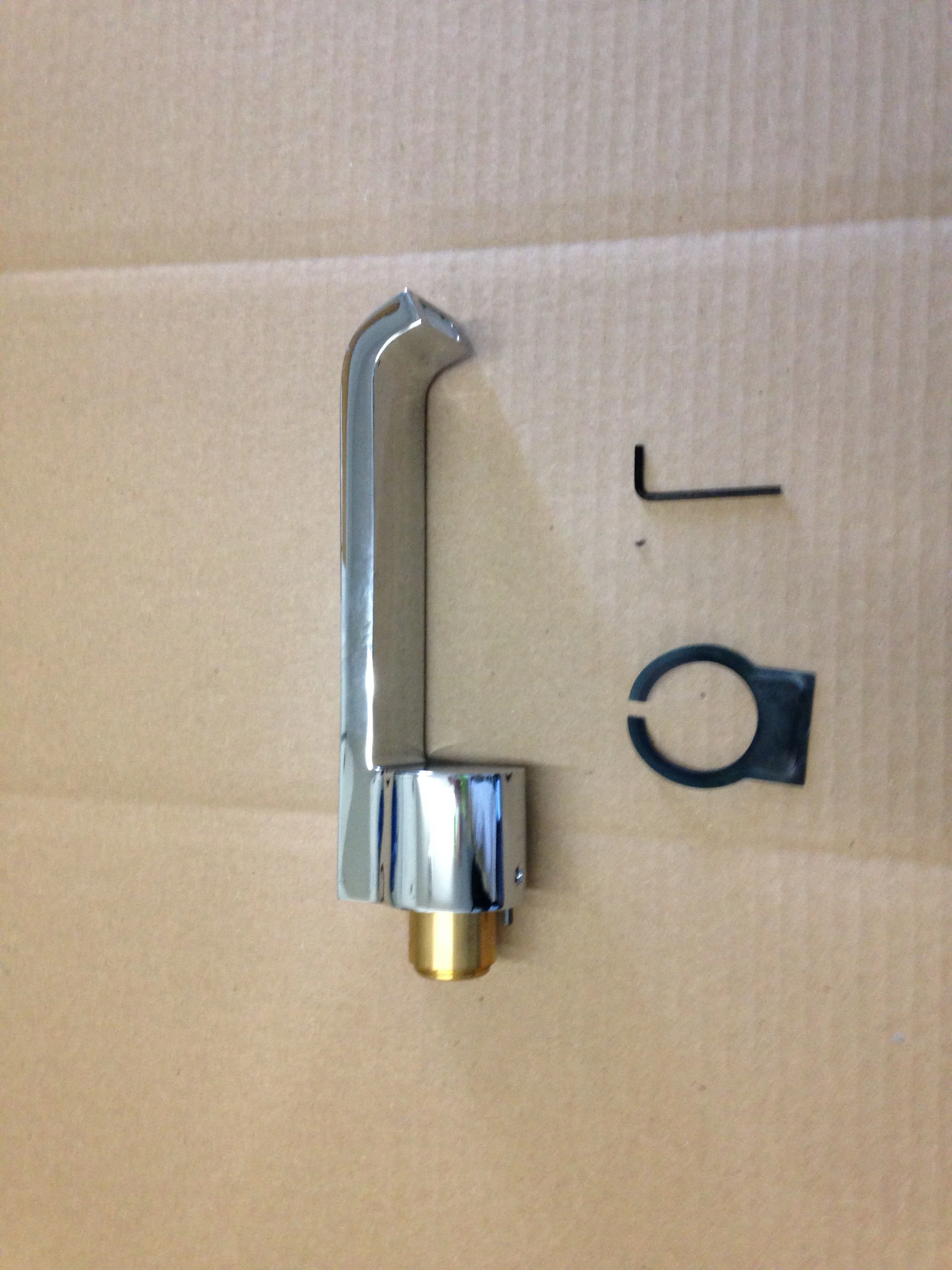 Rem Wall Tub Spout, Polished Chrome - Image 2