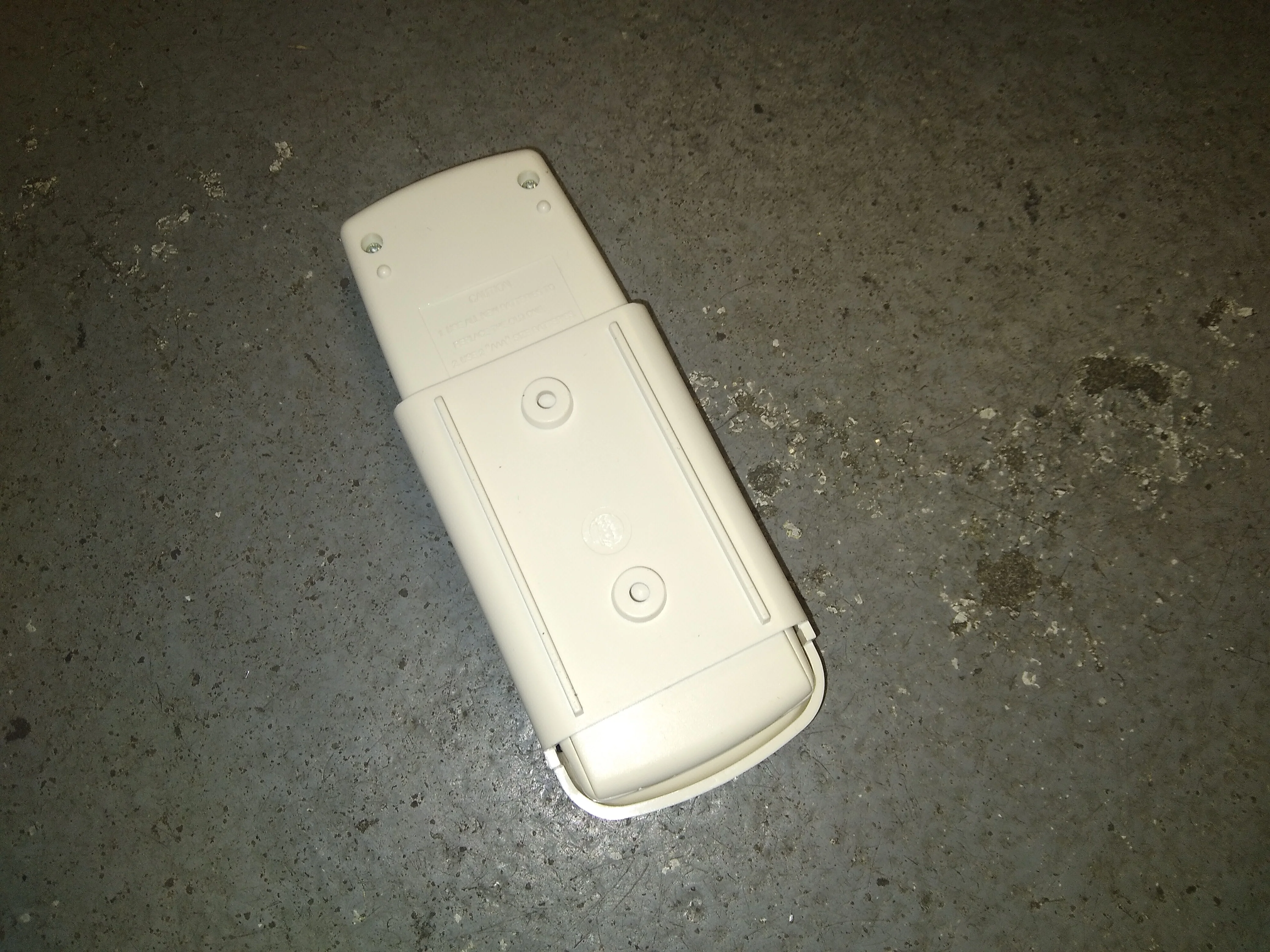 Remote Control with Bracket 50/60 Hz - Image 3