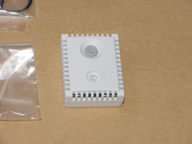 Remote Temperature Sensor w/Override Button - Image 2