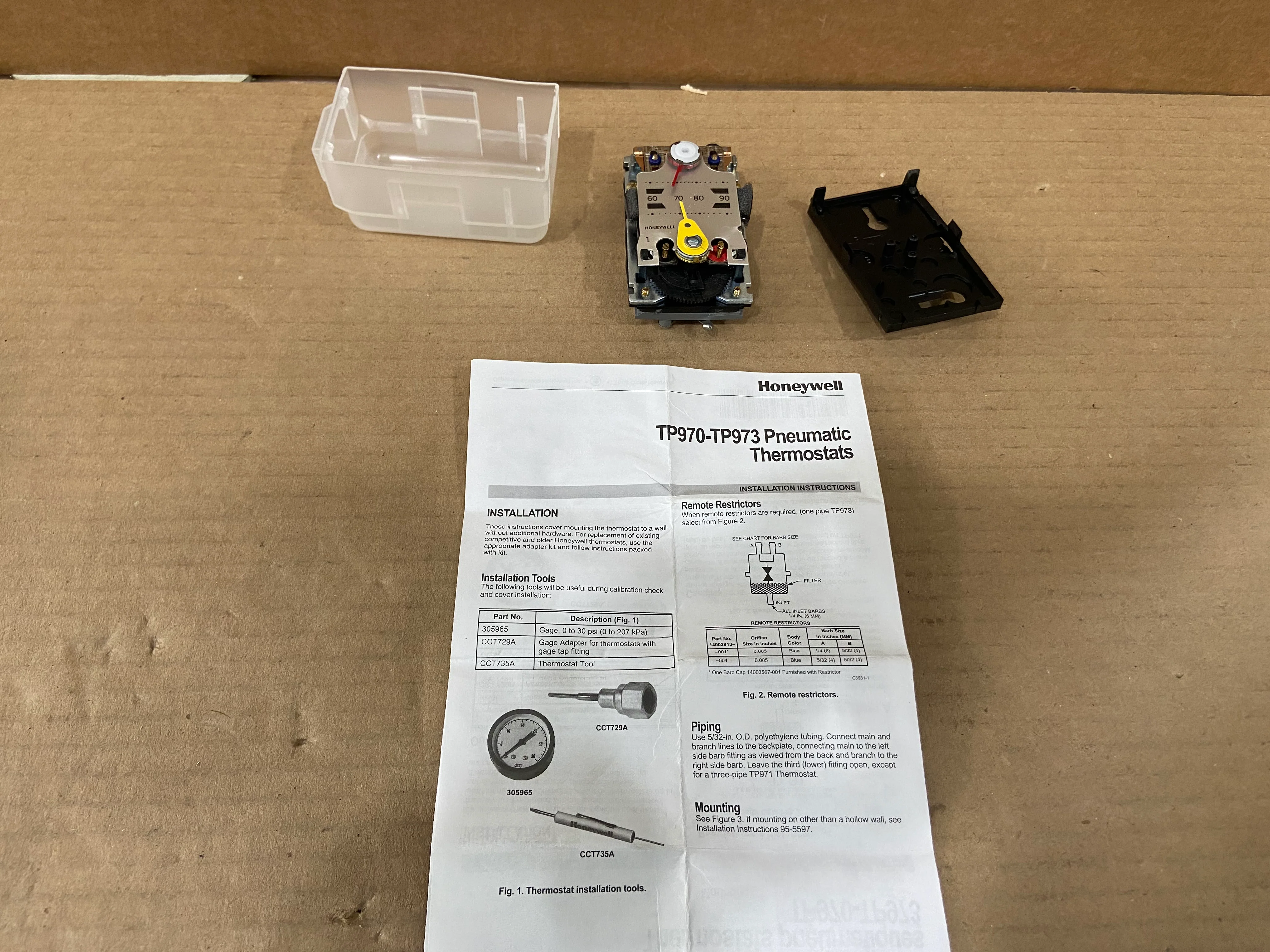Reverse Acting Pnematic Thermostat Heating with Day/Night Setpoint 60-90F - Image 6