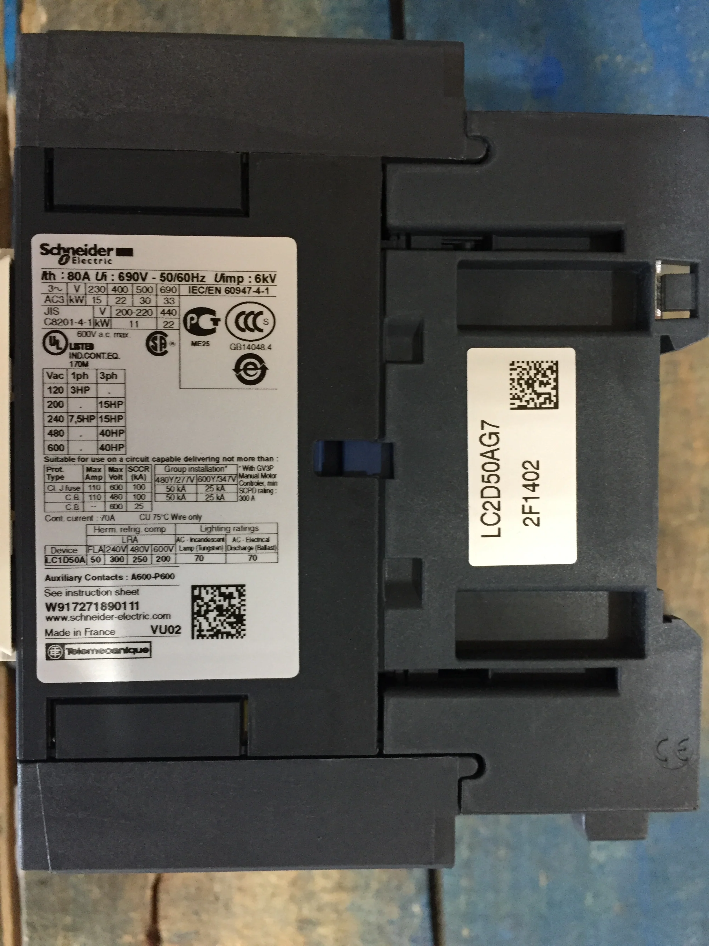 Reversing Contactor 3-Pole  Coil Voltage:120VAC 50/60Hertz  50Amp 40HP 200-600 VAC - Image 3