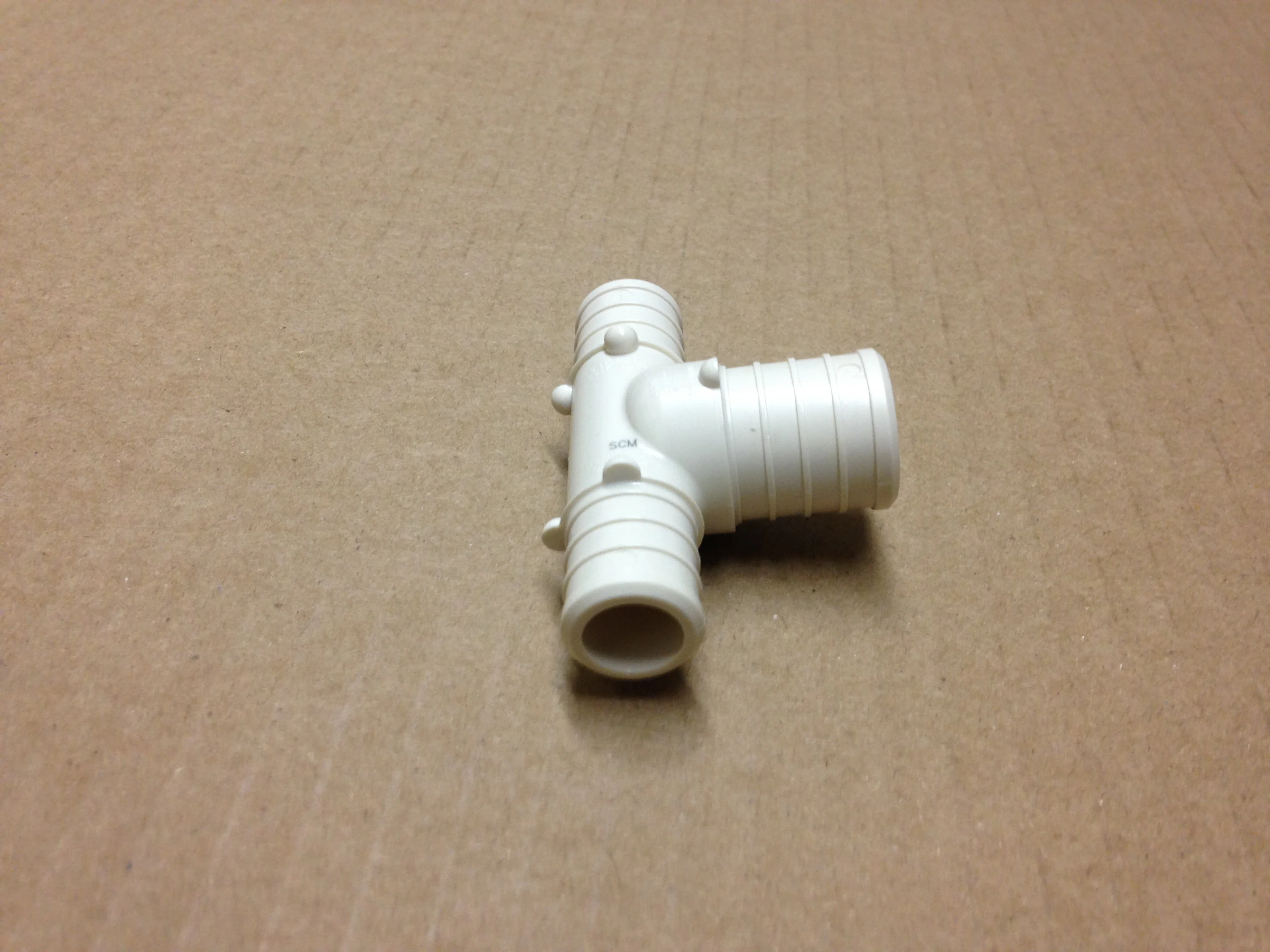 Tee Pex 3/4" X 3/4" X 1" Polymer     **Sold As 20 Per Bag** - Image 3