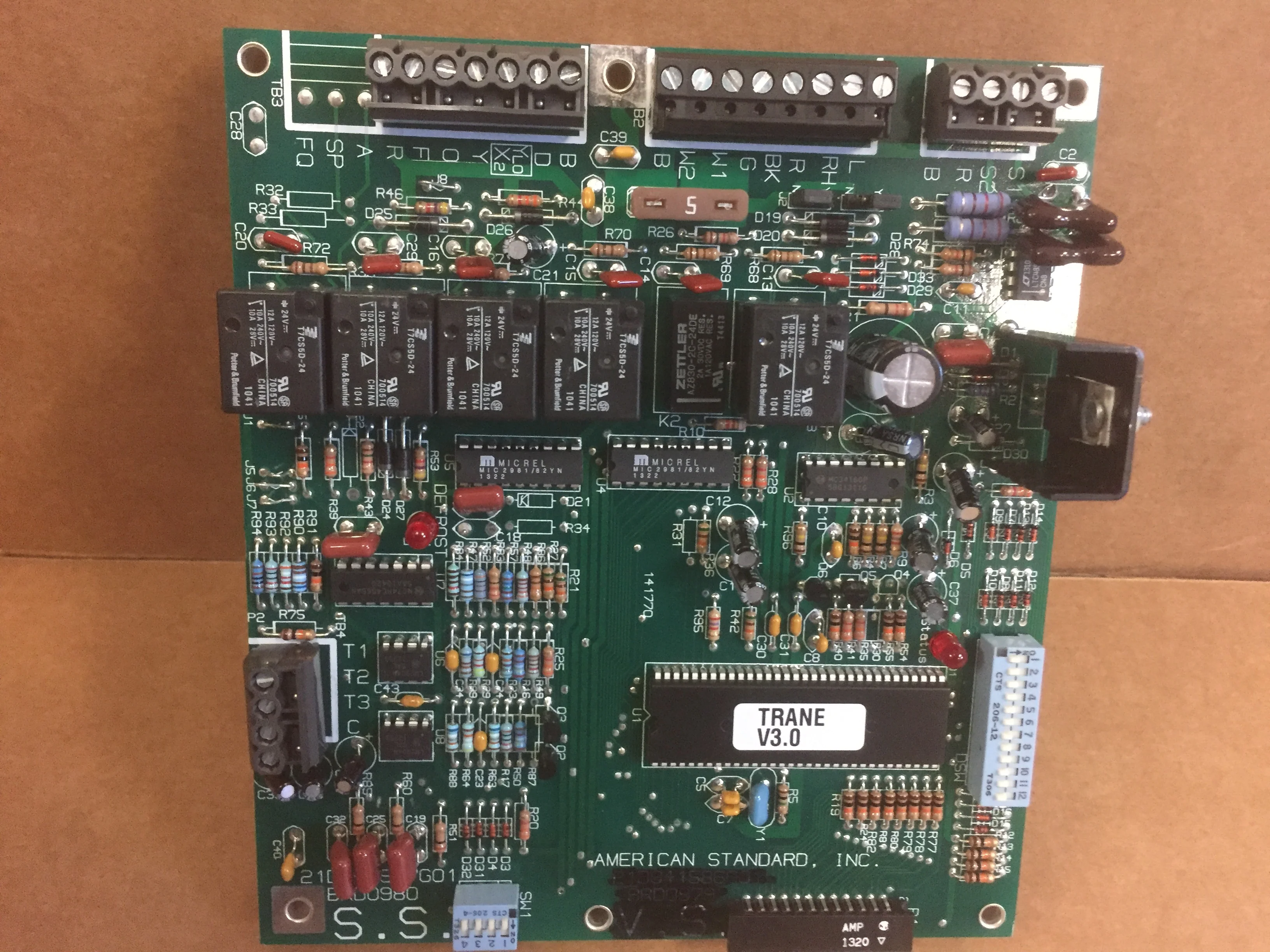 System Controller Integrated Zone System Board - Image 8