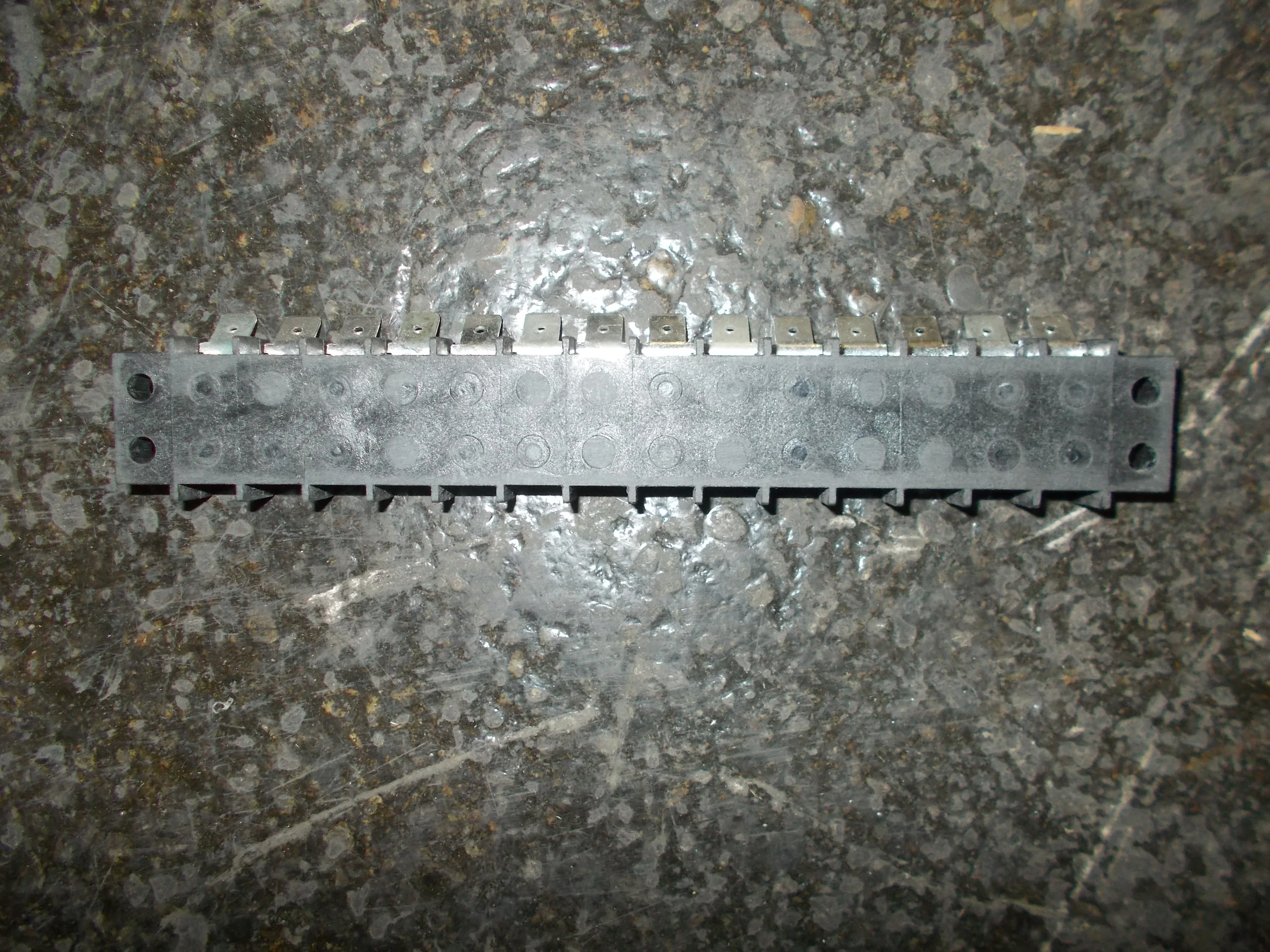 Terminal Board - Image 3