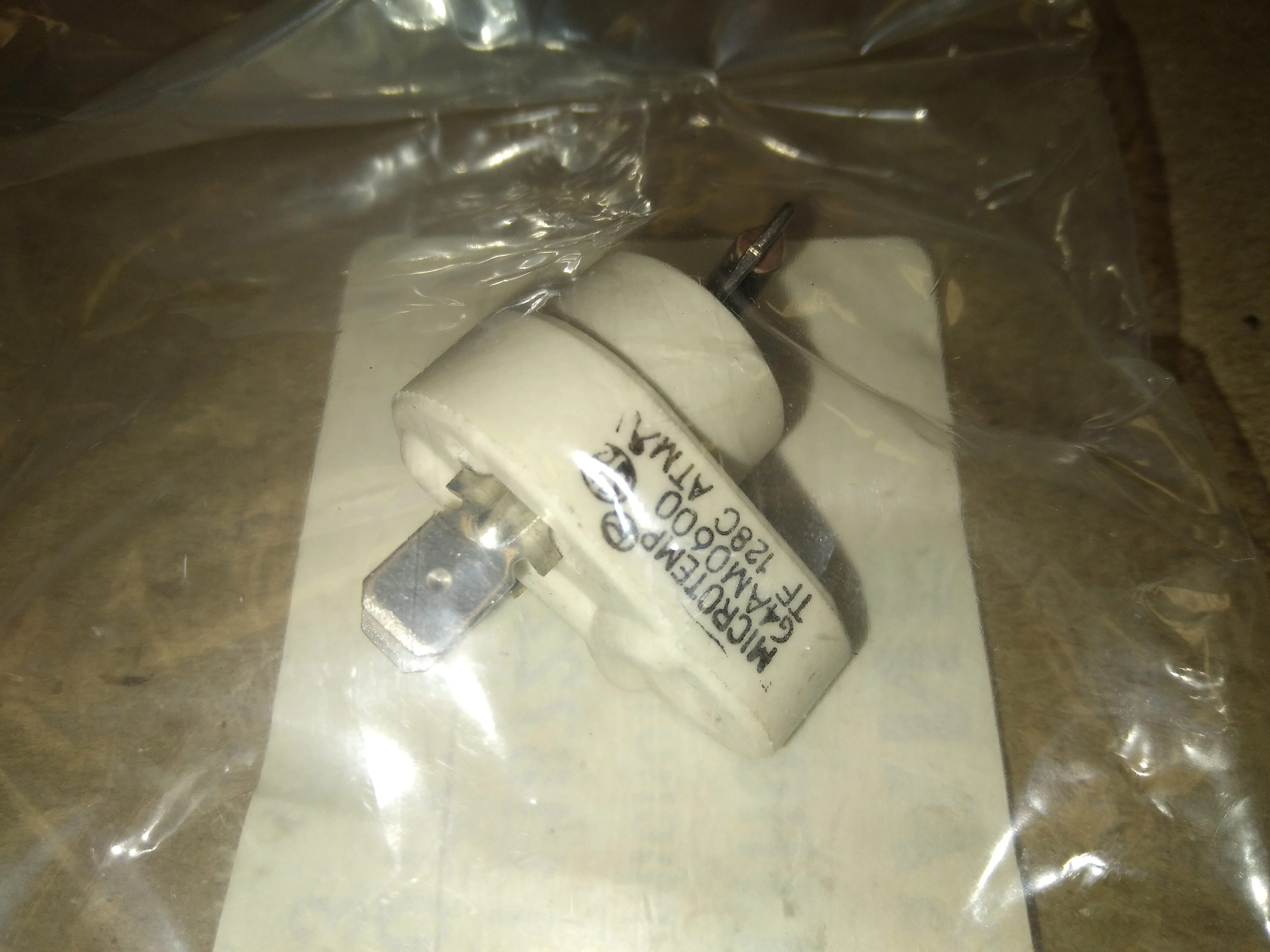 Thermal Cut Off Switch 128 Degree Celsius - Image 6