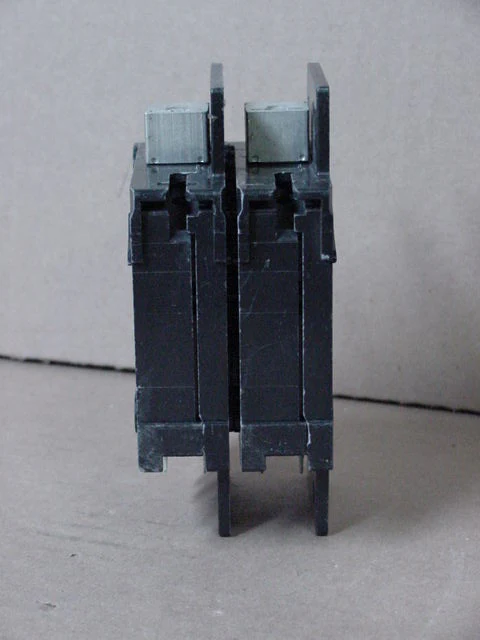 Thermal Magnetic Molded Case Circuit Breaker 2-Pole 15 Amp - Image 3