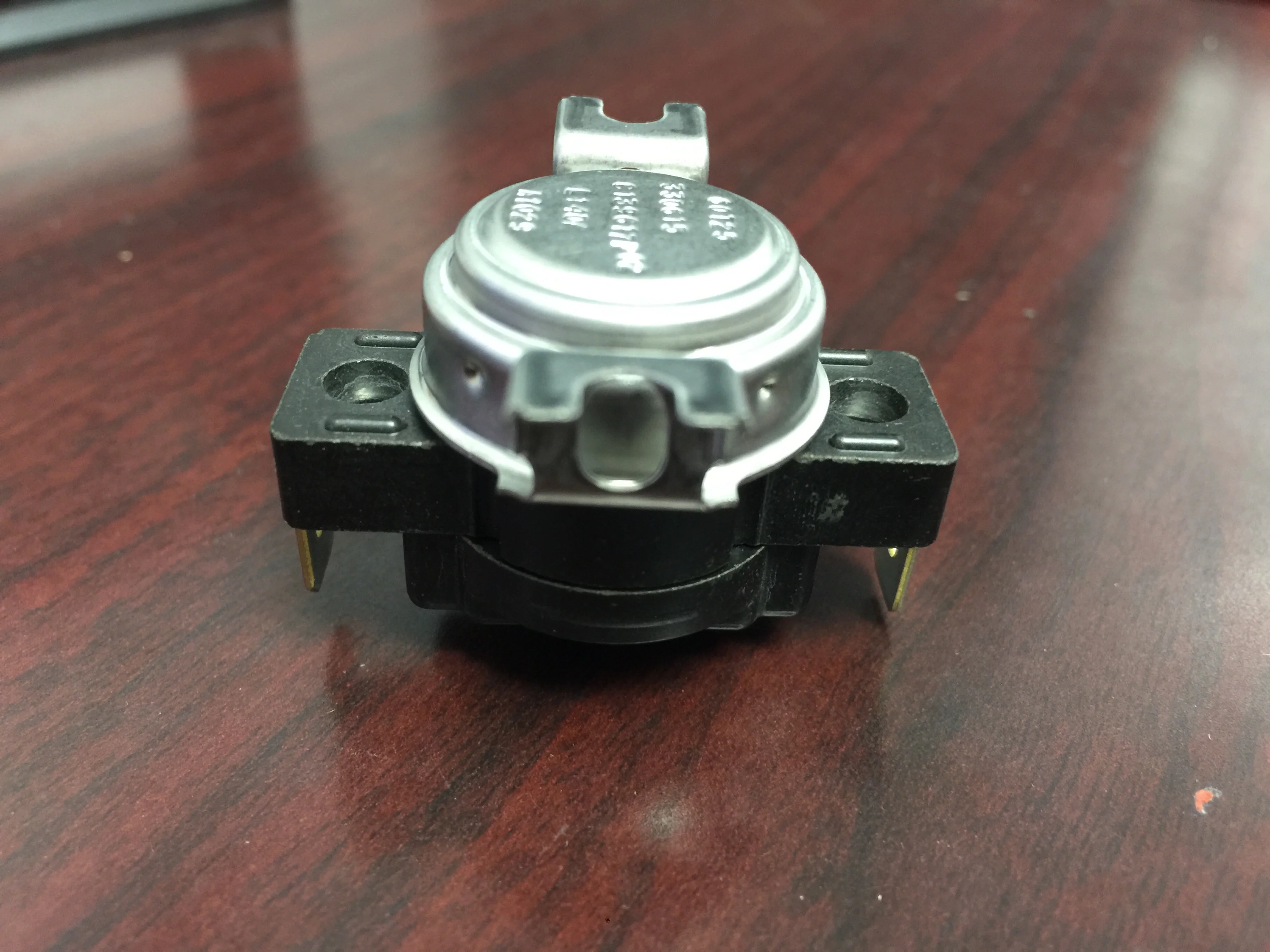 Thermostat; 240V, Reverse Flow - Image 2