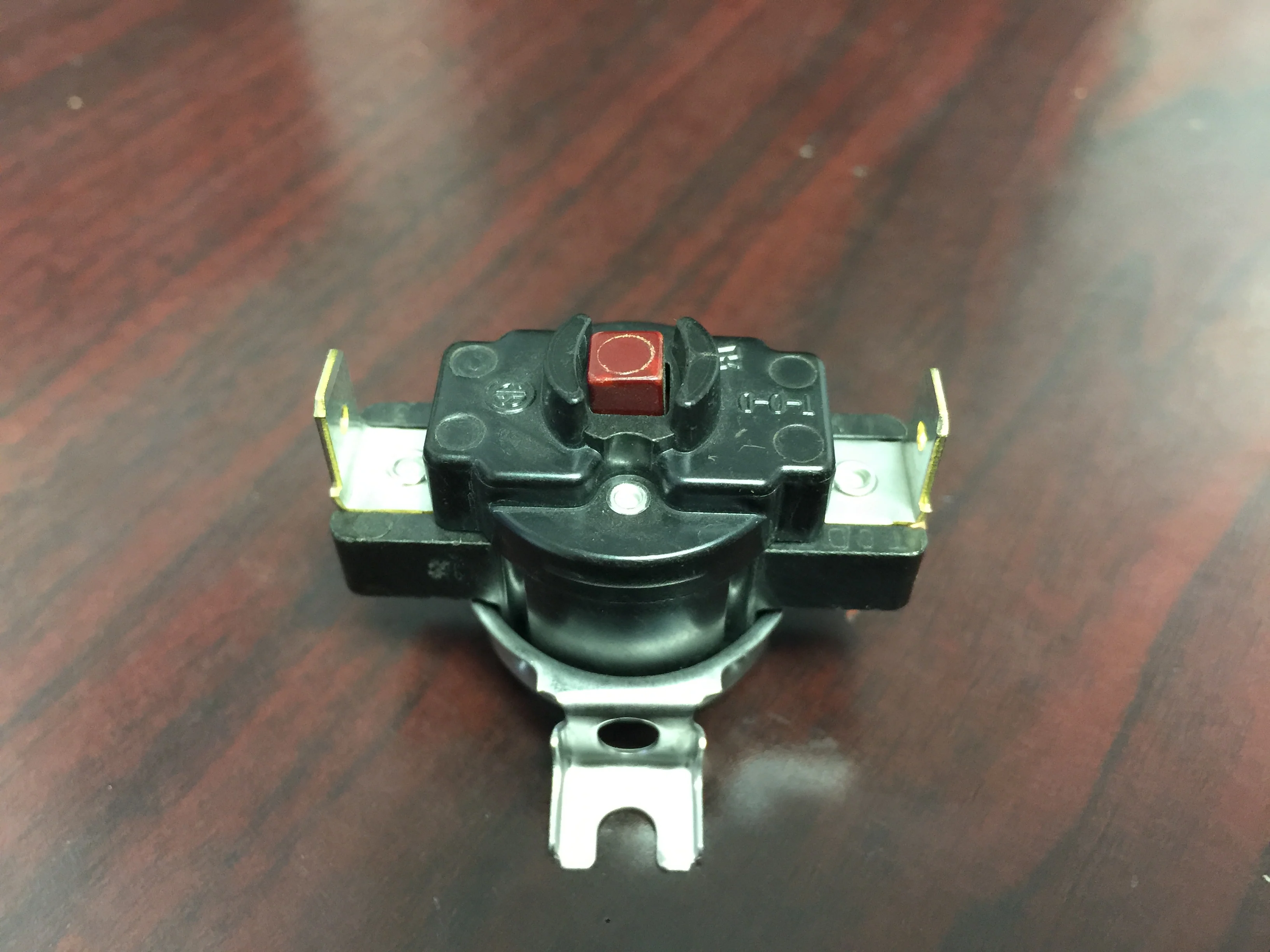 Thermostat; 240V, Reverse Flow - Image 3