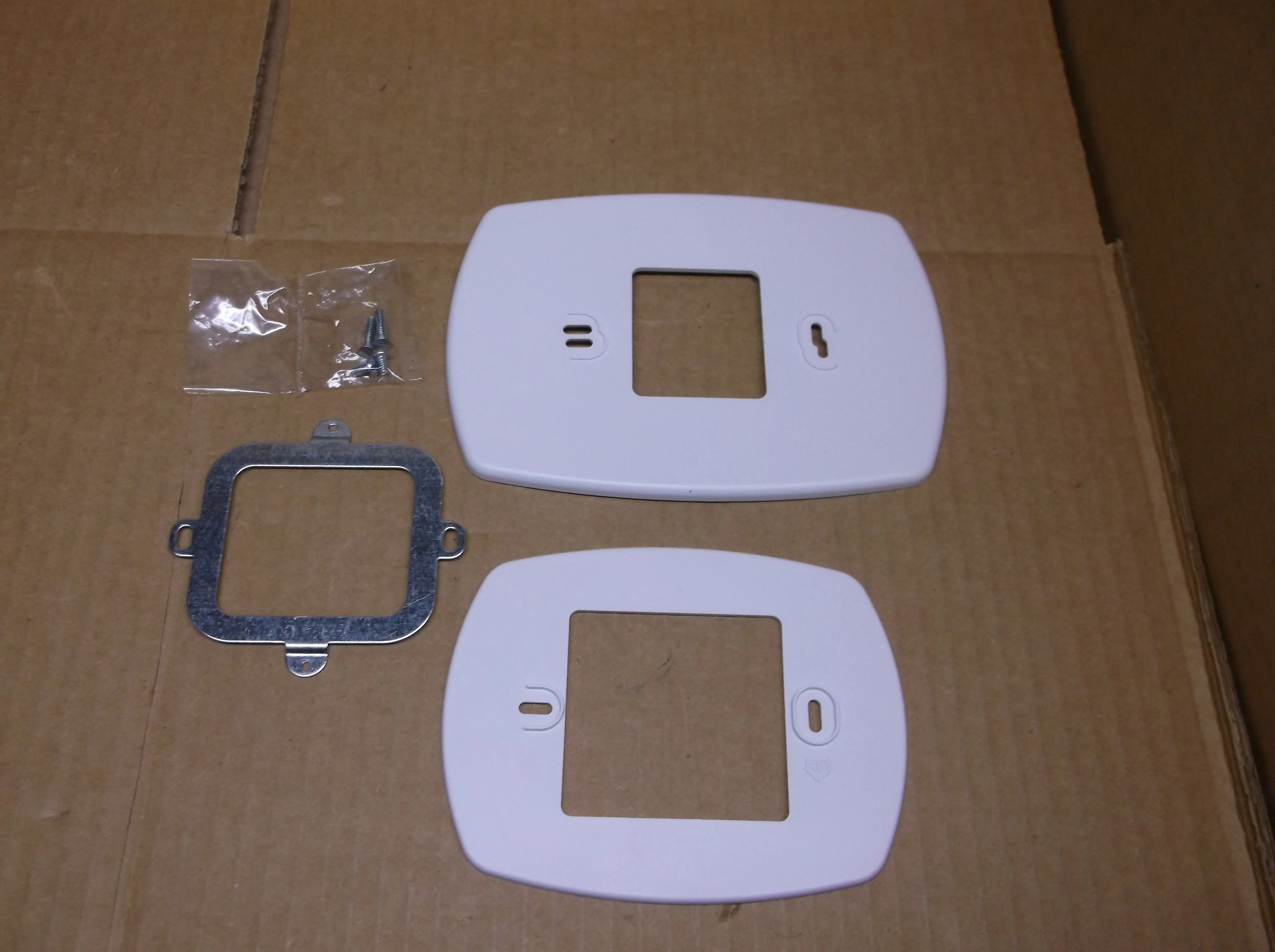Thermostat Cover Plate Assembly - Image 3