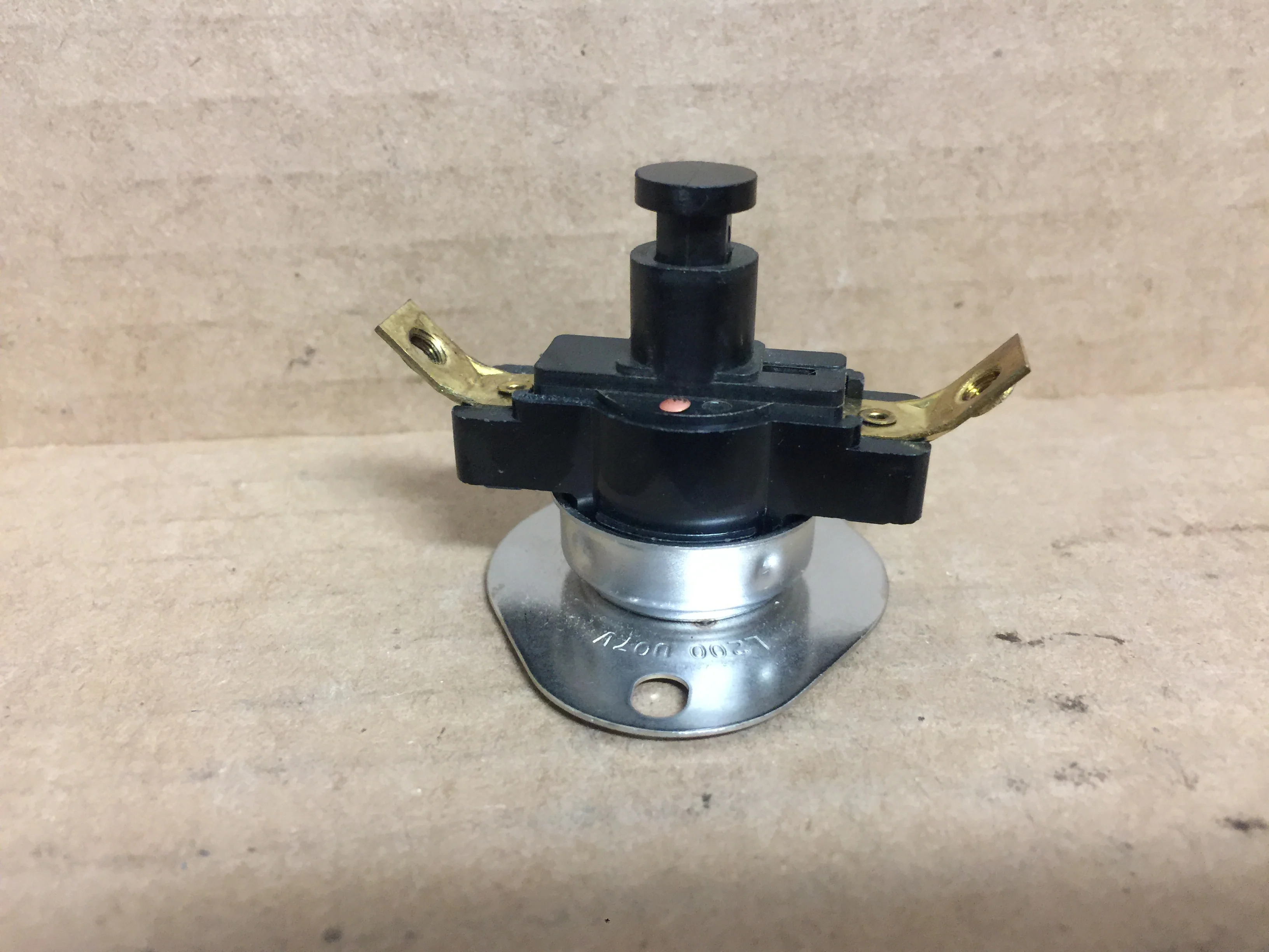 Thermostat; Fixed Temp-Disc Type, 200F Open On Rise - Image 2