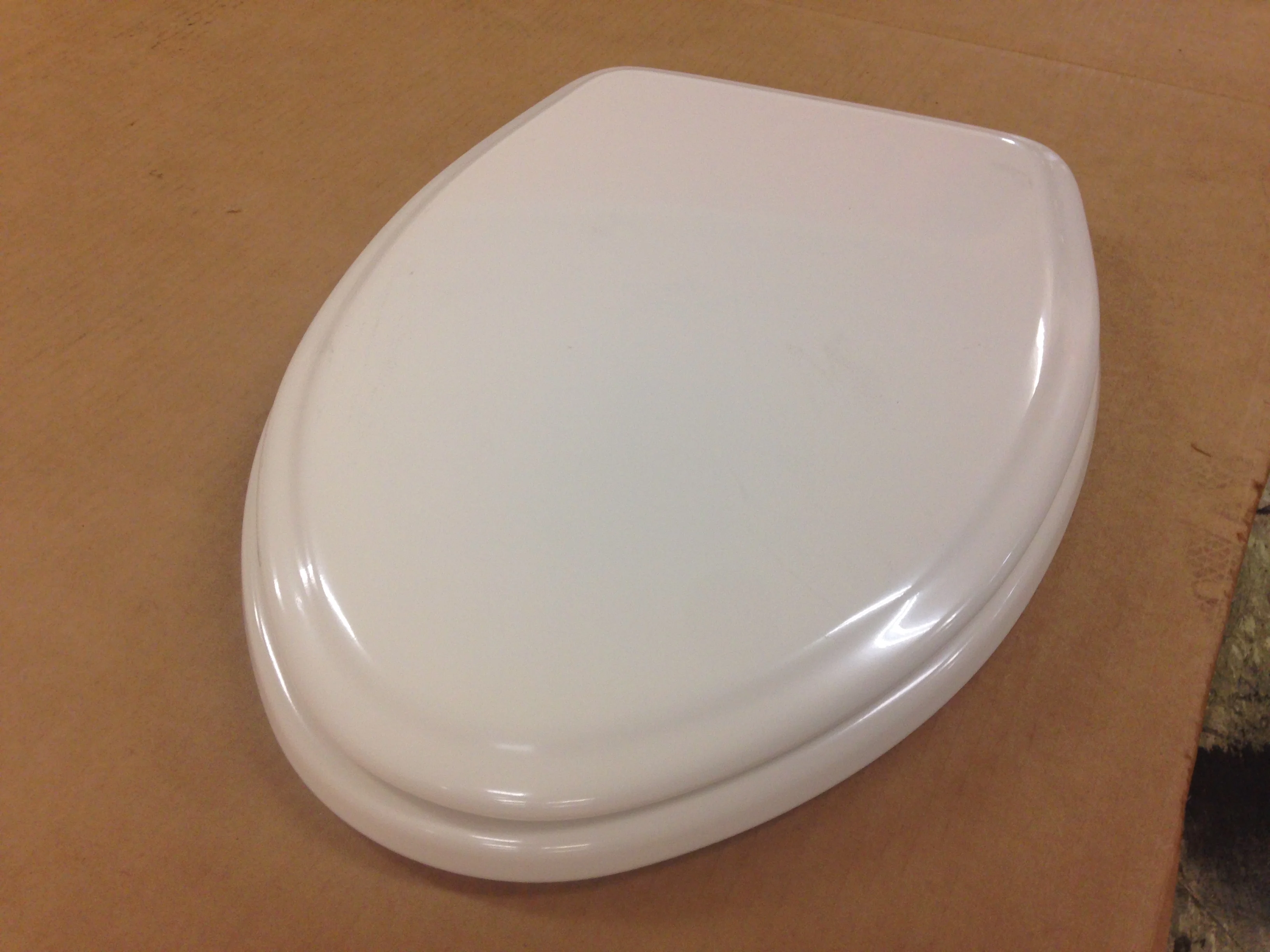 Town Square Elongated Toilet Seat, Color:Bone - Image 2