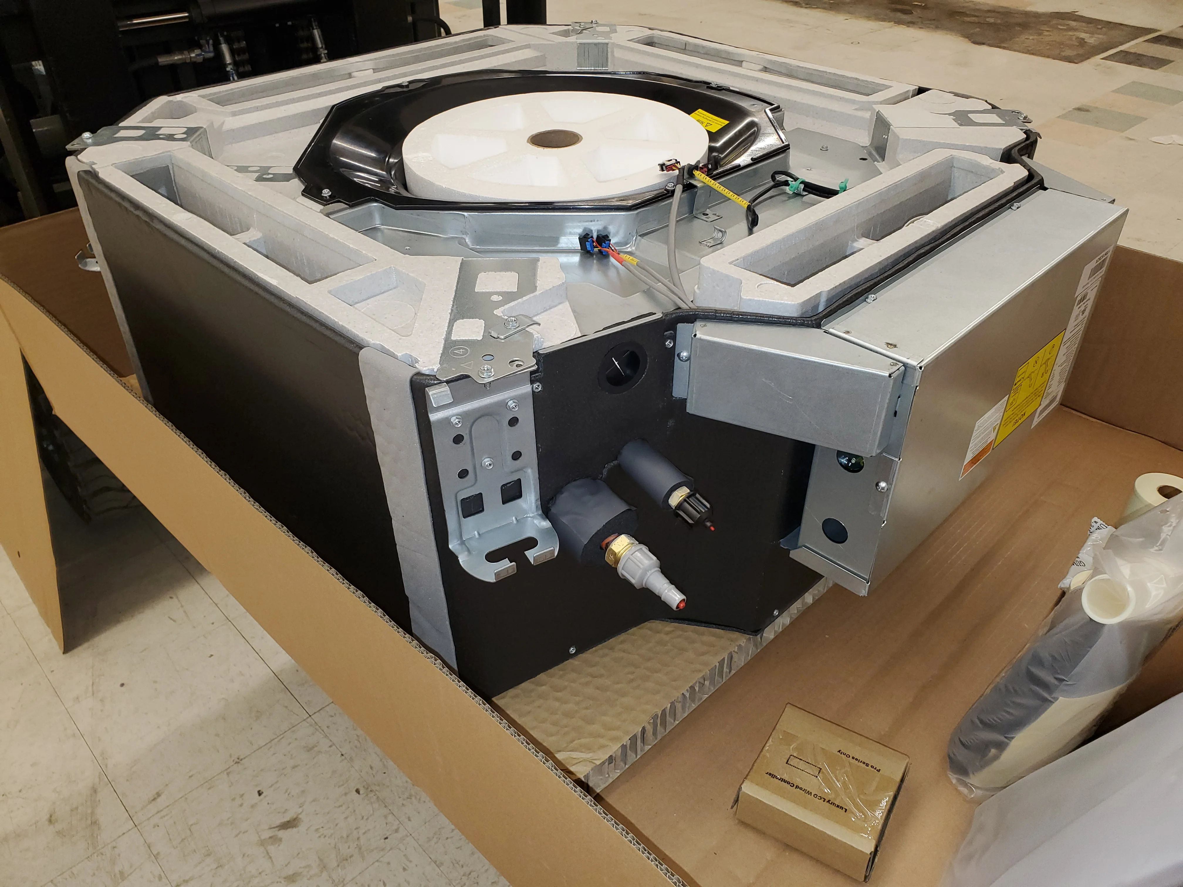36,000 BTU 4-Way Ceiling Cassette Mini-Split Heat Pump - Image 3
