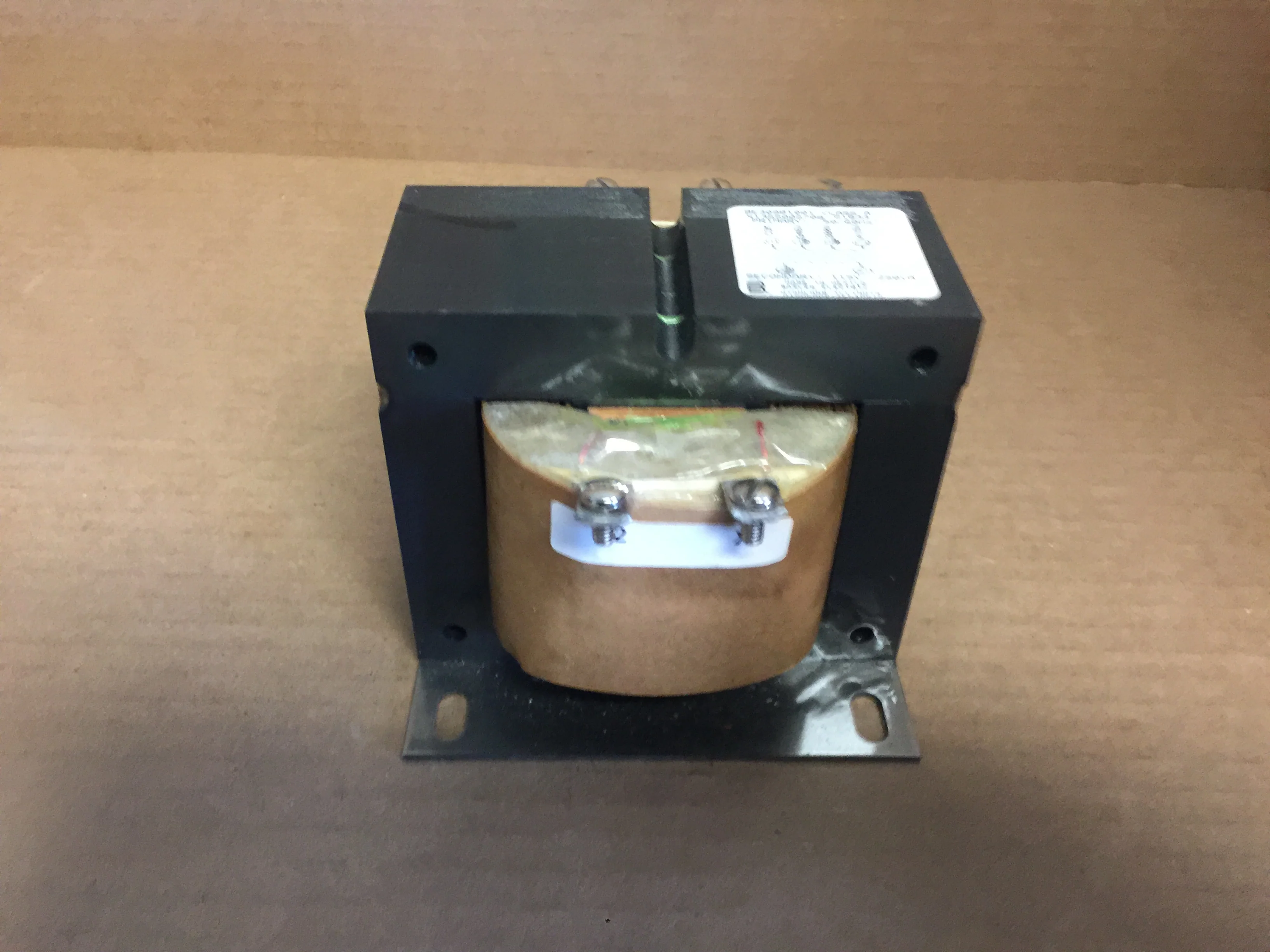 Transformer; 250VA, 346/380/415V Pri, 115C Sec, 50/60 Hz