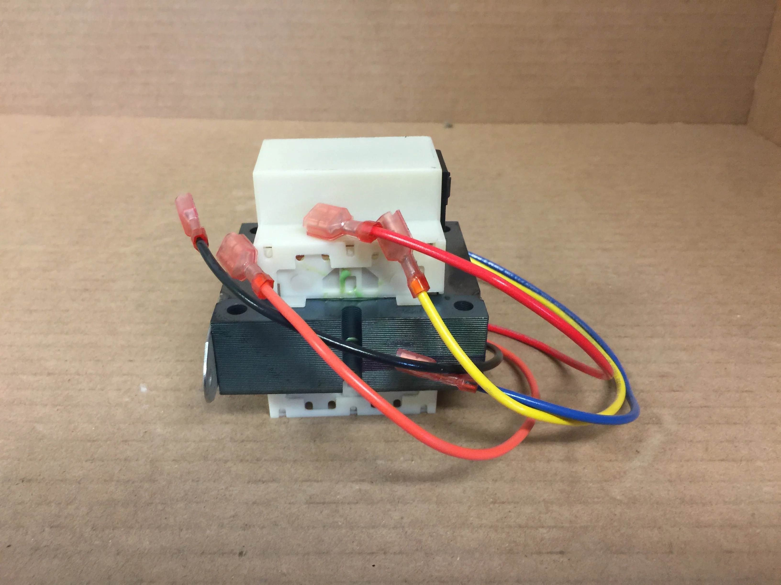 Transformer; Class 2, 75VA, 208/240V Pri, 24V Sec - Image 4