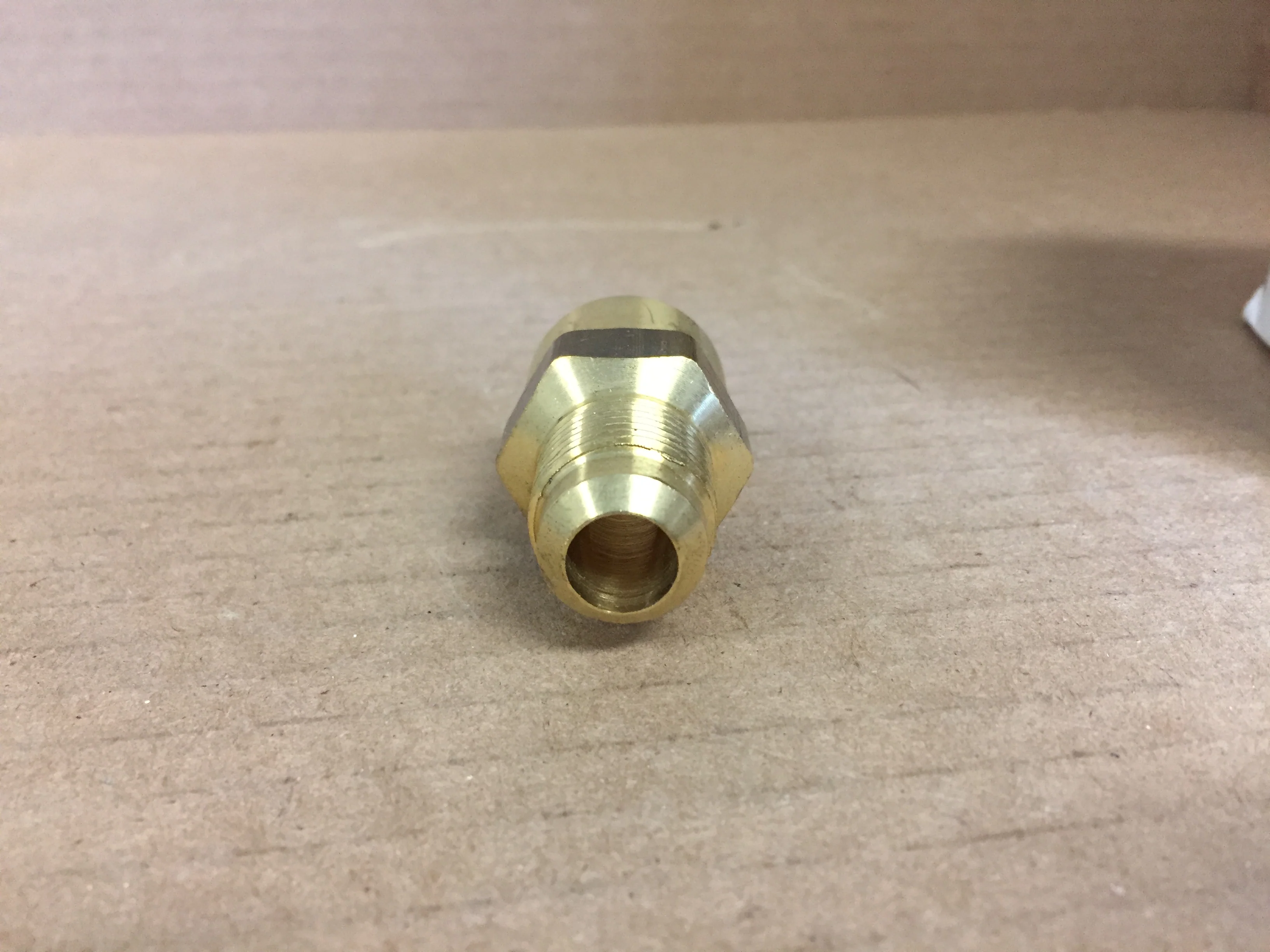 HALF UNION CONNECTOR, 1/2" MALE & FEMALE (QTY PER BOX: 15) - Image 2