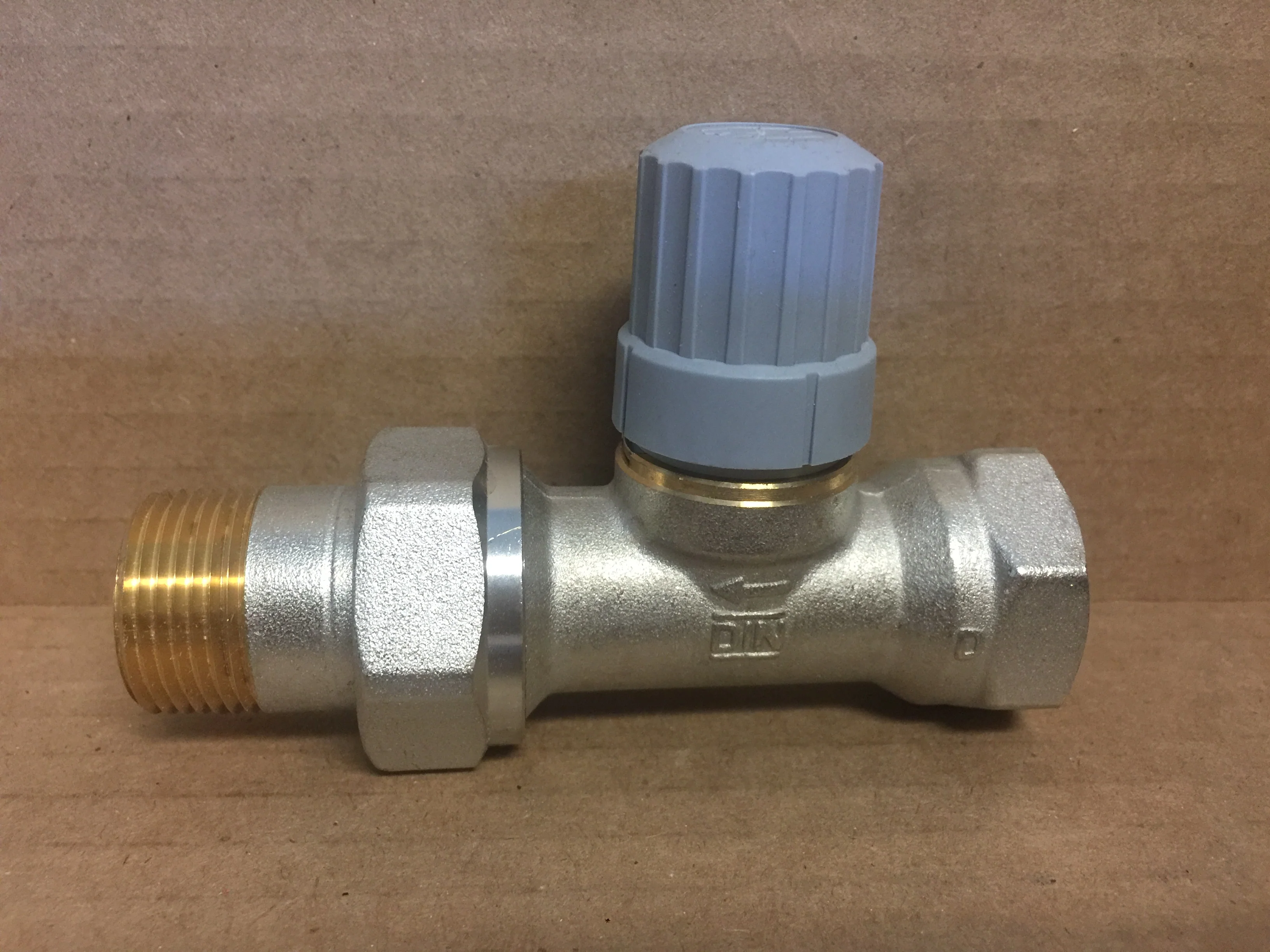 Valve; 3/4 Straight Thermostatic Radiator Valve" - Image 7
