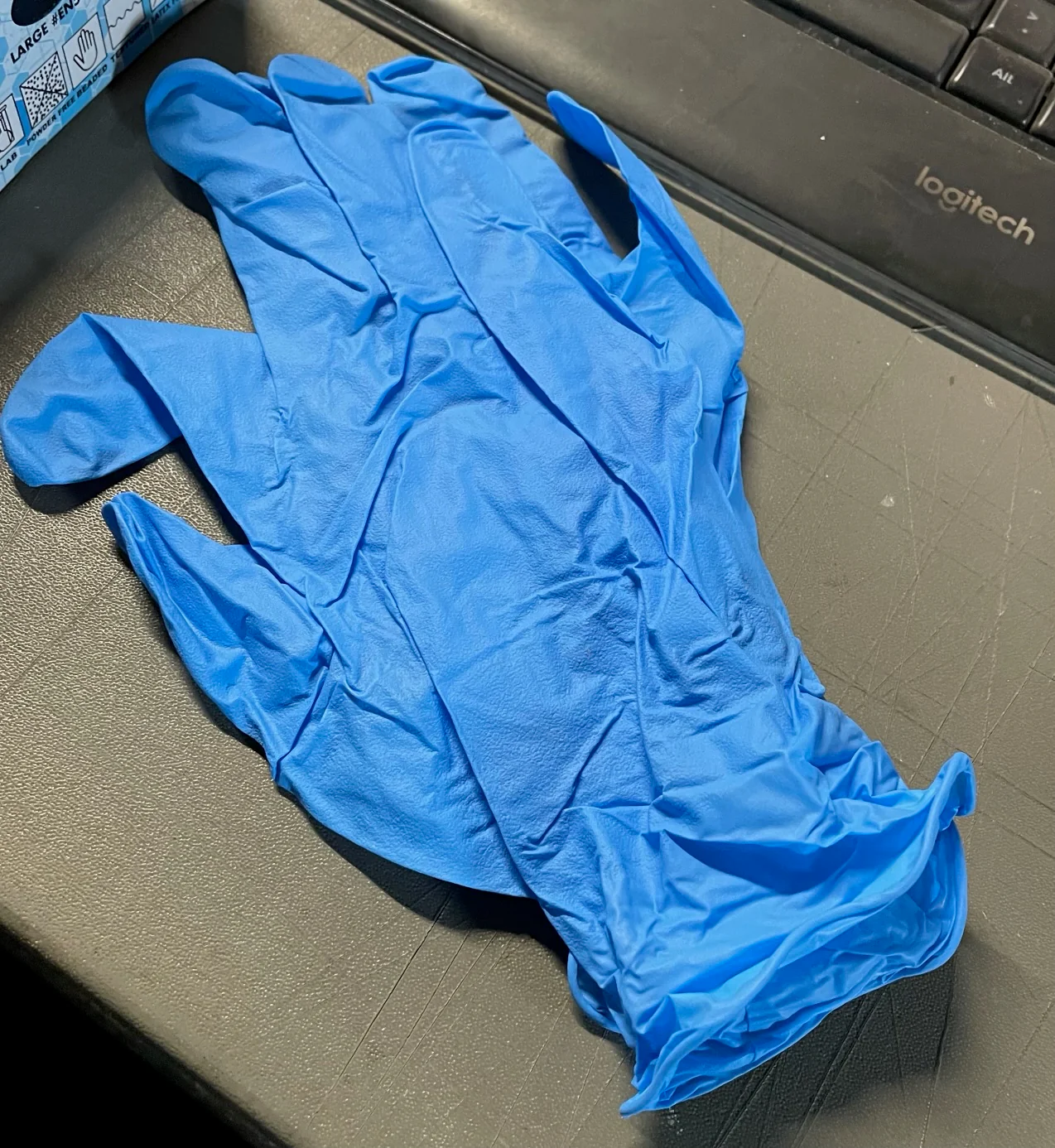 Virtual Skin Nitrile Exam Size Large Powder Free Gloves, 100 Per Box