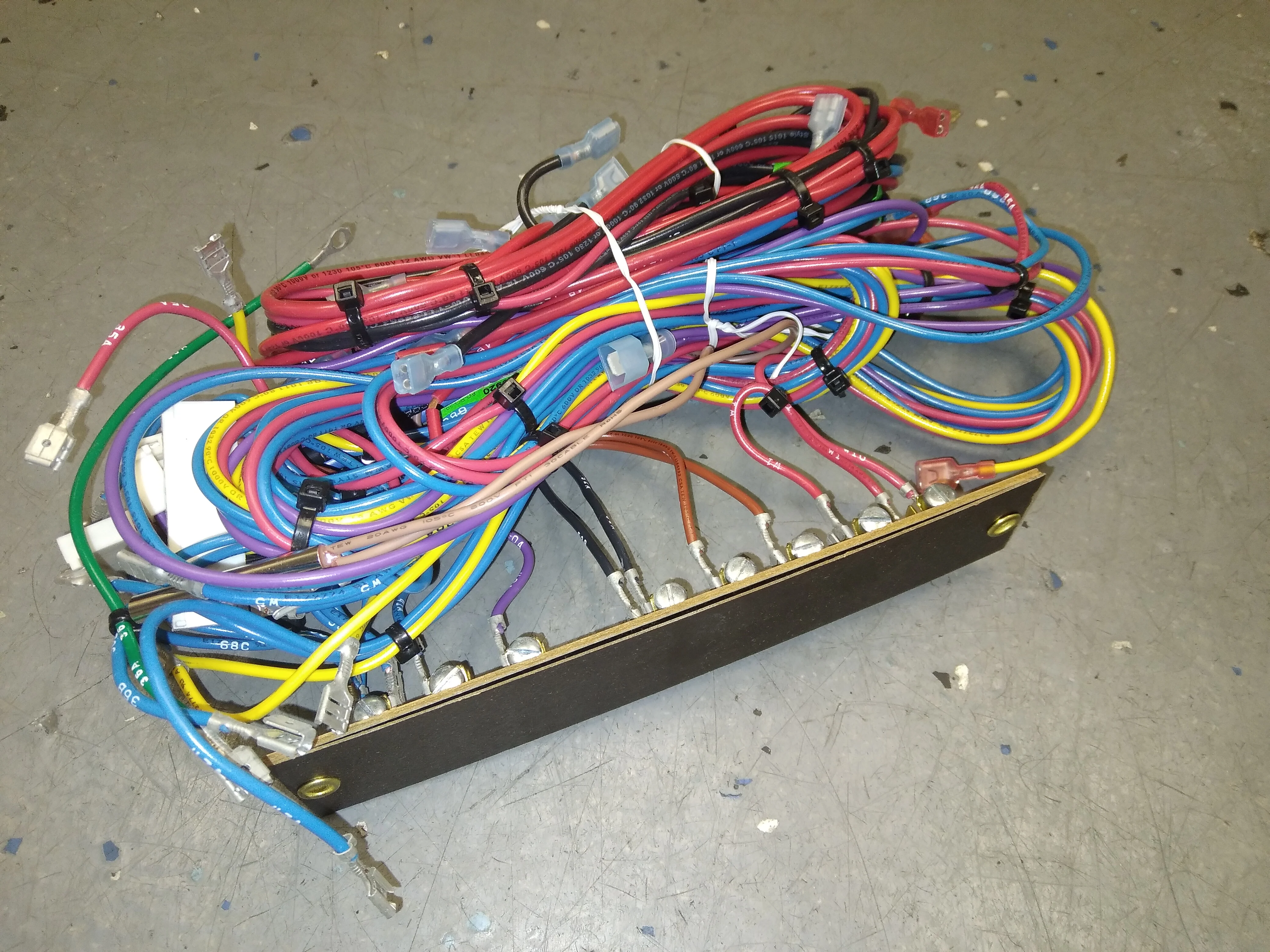 Wiring Harness Reliatel Controls for Trane Voyager Series Package Units - Image 3